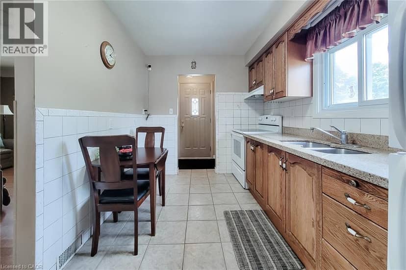 137 EAST 16TH Street — photo 6 of 40