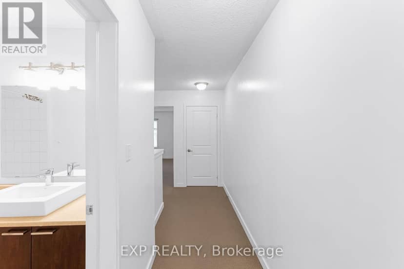 20 - 91 Coughlin Road — photo 32 of 35