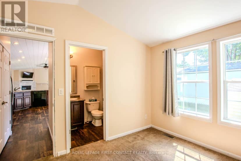 23 Georgian Glen Drive — photo 14 of 26