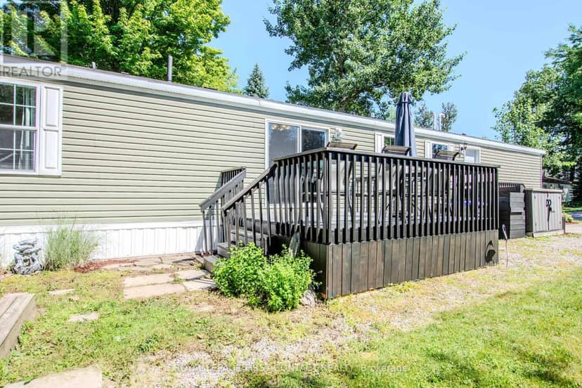 23 Georgian Glen Drive — photo 23 of 26