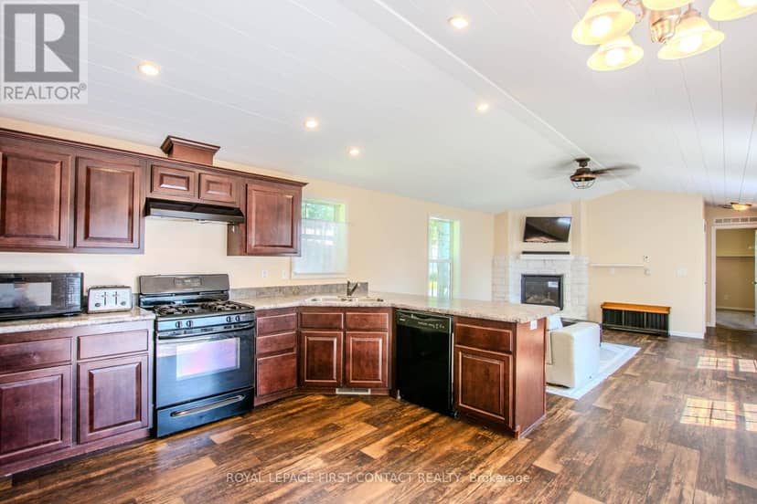 23 Georgian Glen Drive, Wasaga Beach, photo 7