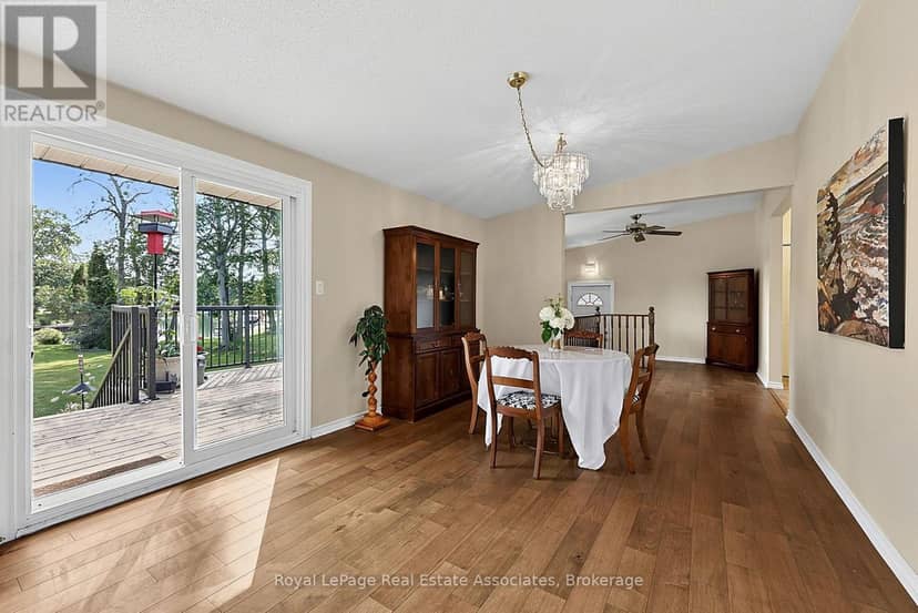 408 Mooney Crescent — photo 10 of 40
