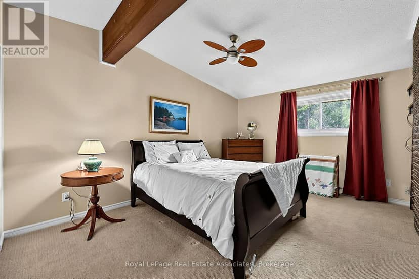 408 Mooney Crescent — photo 17 of 40