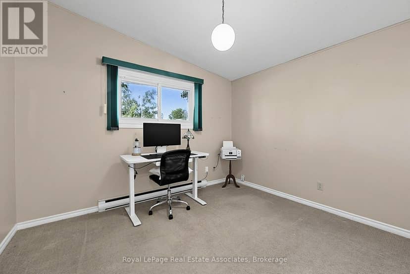 408 Mooney Crescent — photo 22 of 40