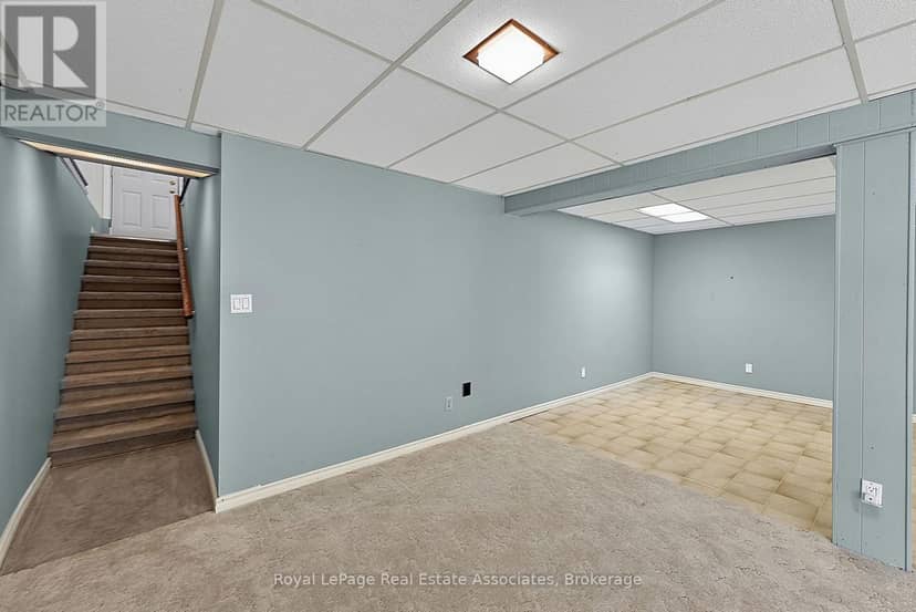 408 Mooney Crescent — photo 27 of 40