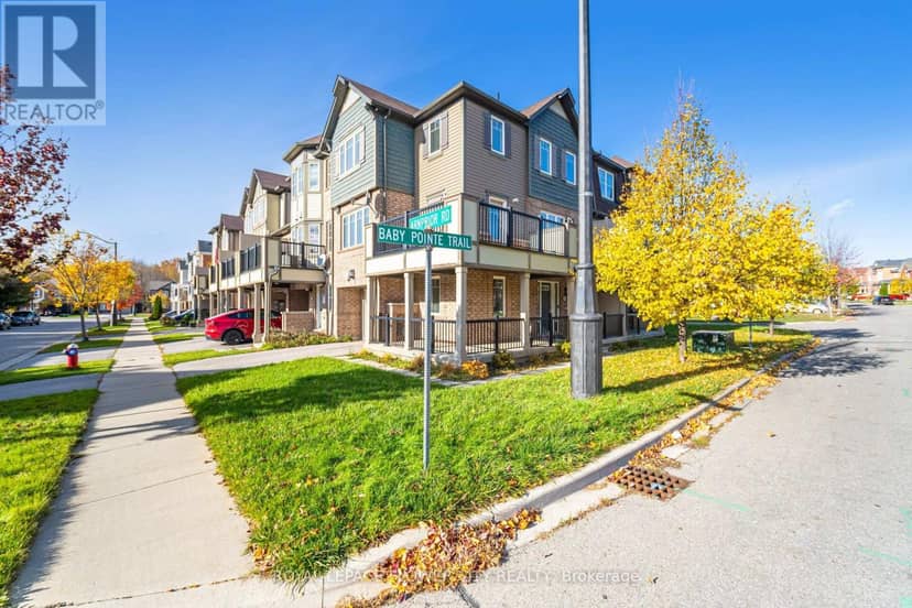6 Baby Pointe Trail, Brampton, photo 2