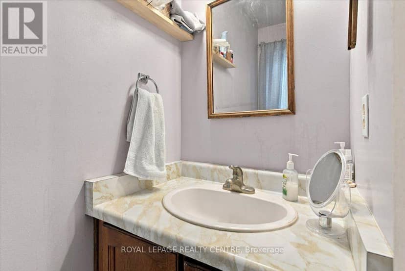 3581 Ash Row Crescent — photo 20 of 38