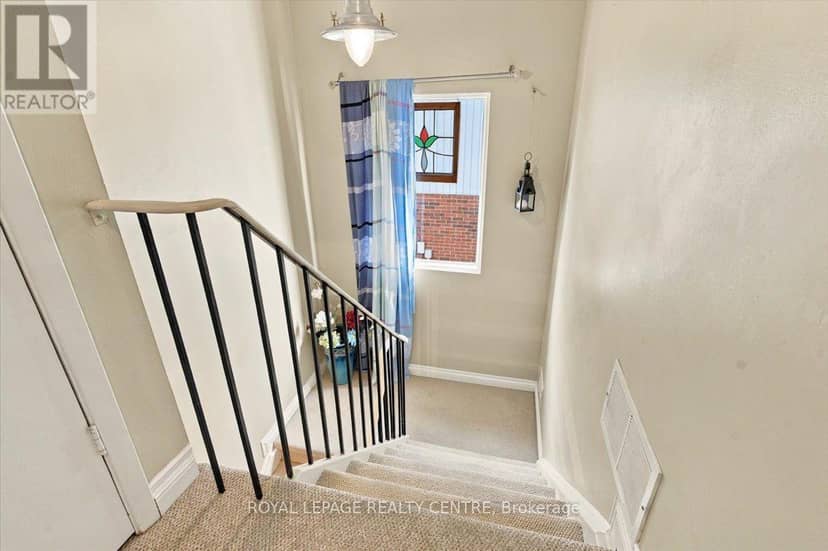 3581 Ash Row Crescent — photo 26 of 38