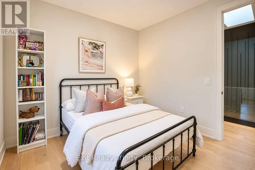 152 Sheldon Avenue — photo 32 of 40