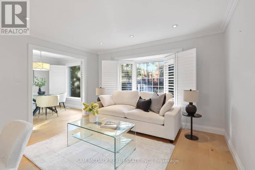 38 Kenninghall Boulevard — photo 15 of 40