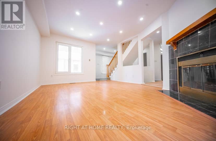 3932 Rushton Crescent — photo 13 of 30