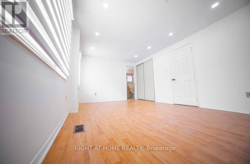 3932 Rushton Crescent — photo 20 of 30