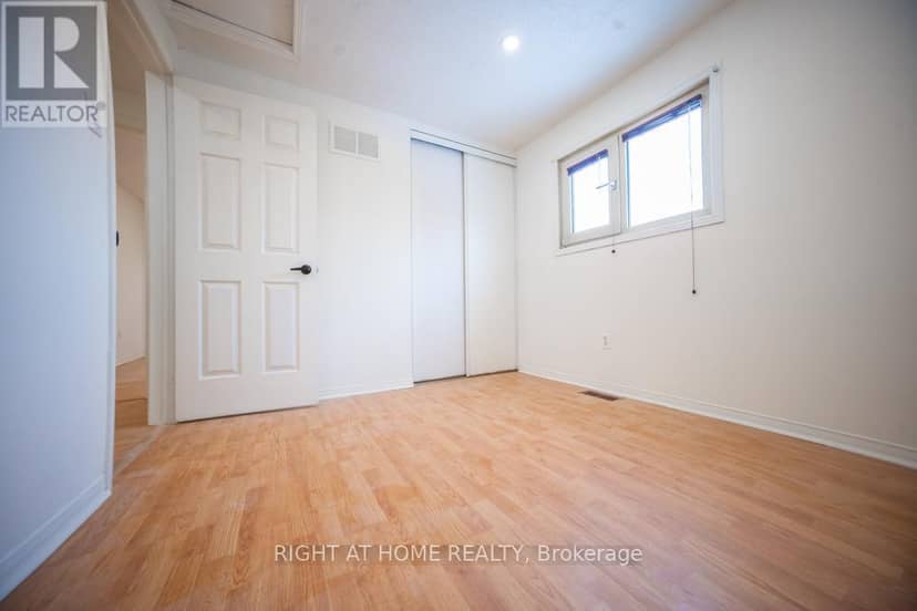3932 Rushton Crescent — photo 23 of 30