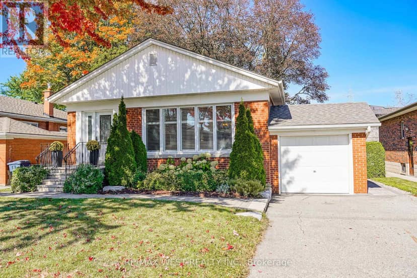18 Nashland Avenue, Toronto