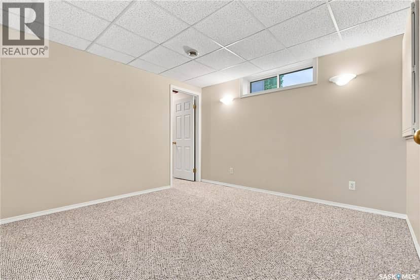 323 Garvie ROAD — photo 30 of 40