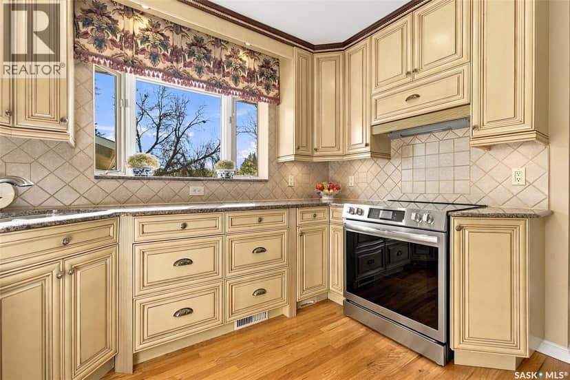 139 Sunset DRIVE — photo 15 of 40