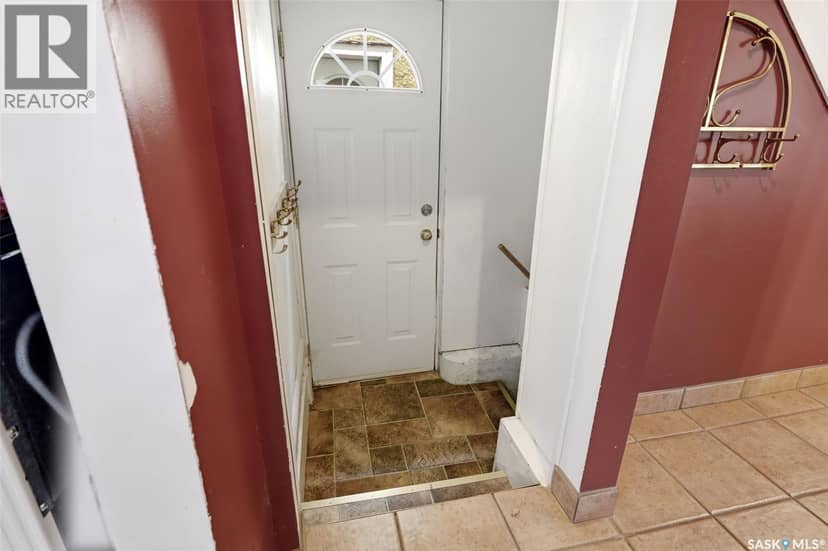 2242 Angus STREET — photo 27 of 39