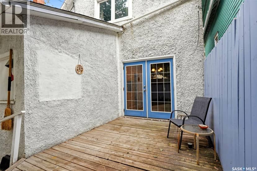 2242 Angus STREET — photo 31 of 39