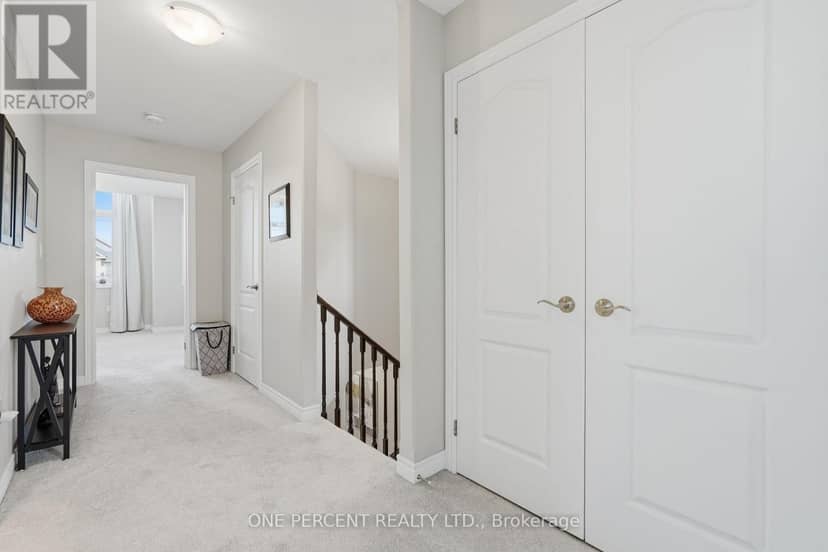 71 Laurent Avenue — photo 18 of 40