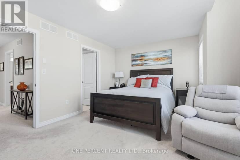 71 Laurent Avenue — photo 20 of 40