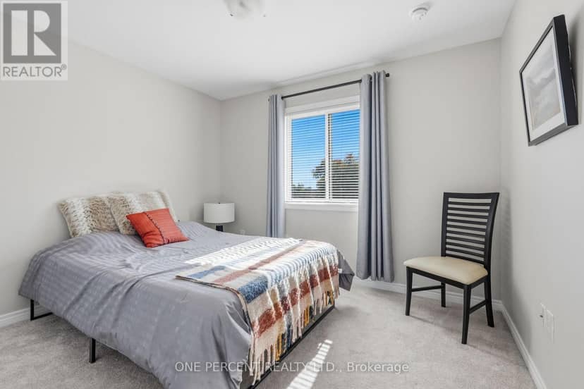 71 Laurent Avenue — photo 25 of 40