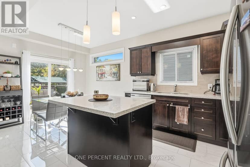 71 Laurent Avenue — photo 9 of 40