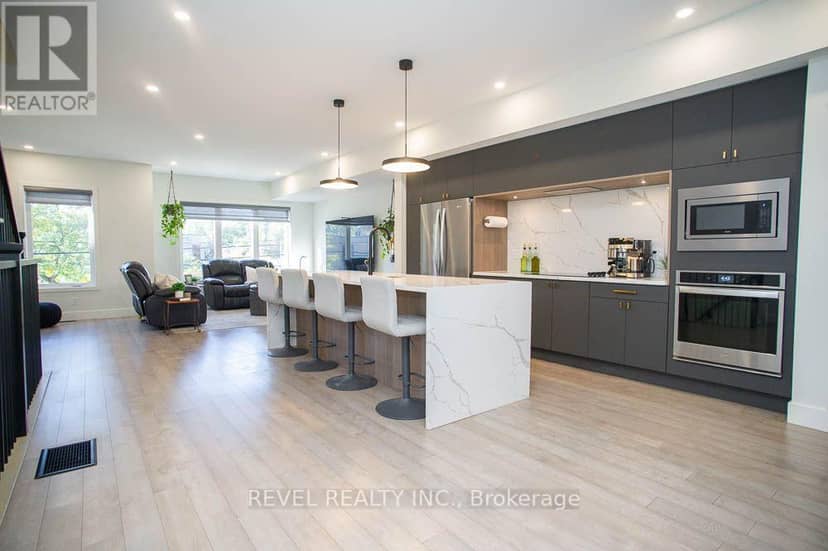 4A Harris Avenue — photo 9 of 34