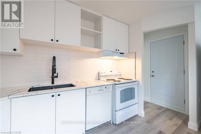 150 Beland Avenue S, Hamilton, photo 6