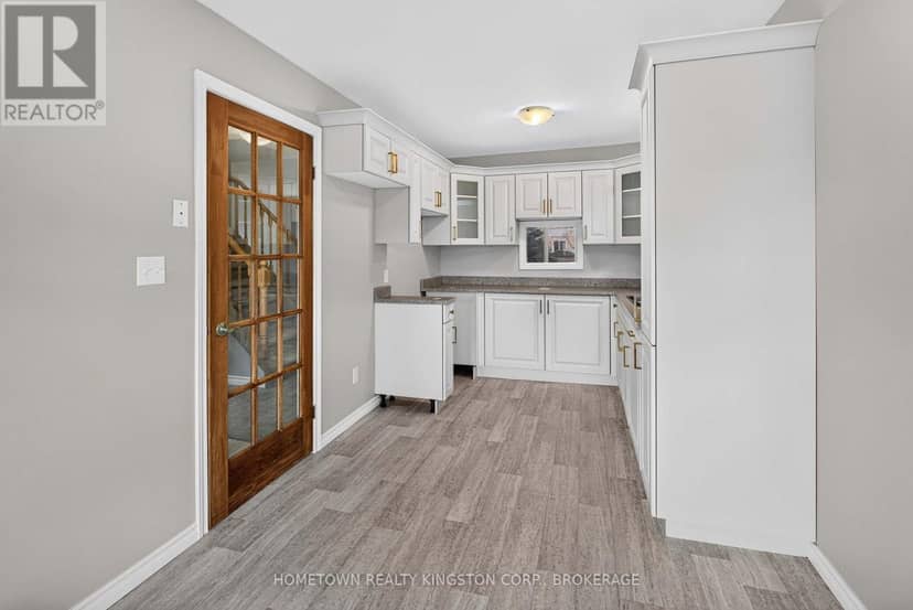 1096 Willowood Drive — photo 5 of 26