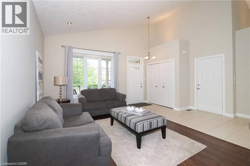559 SPRINGWATER Drive — photo 10 of 40