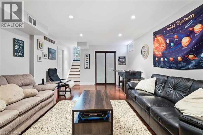 31 KARSH Crescent — photo 39 of 40