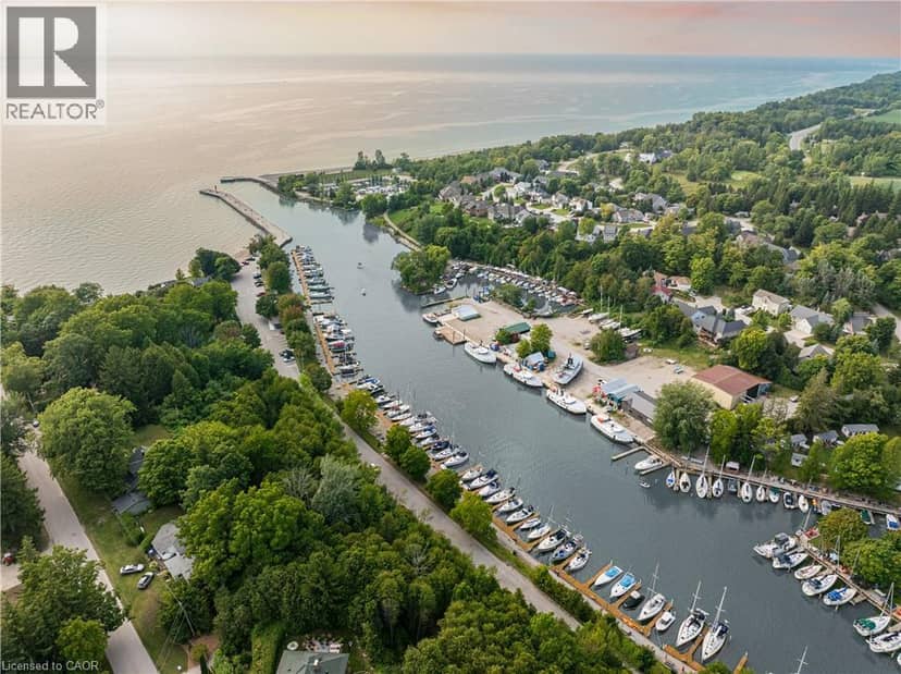 10 HAMILTON Street, Bayfield, photo 4