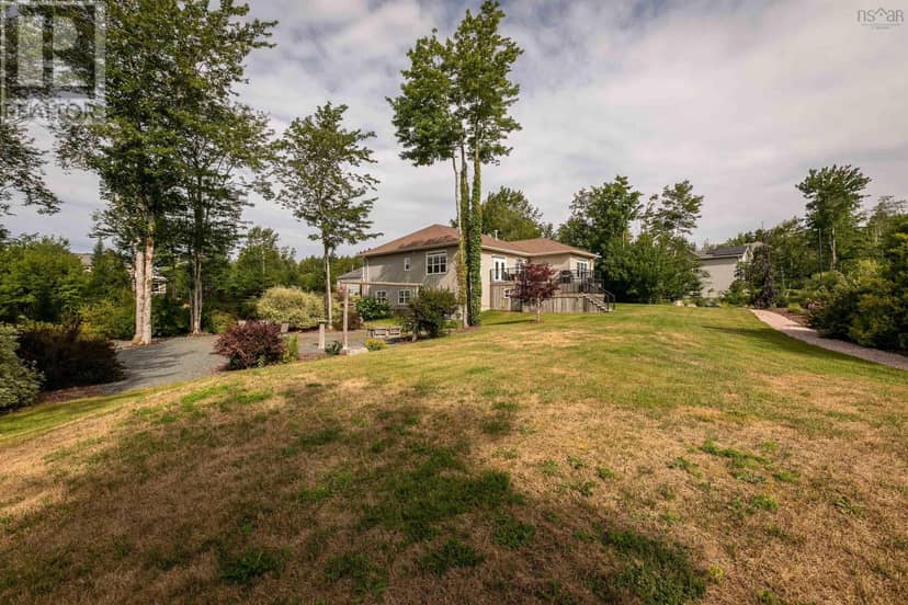 556 Duart Avenue — photo 40 of 40