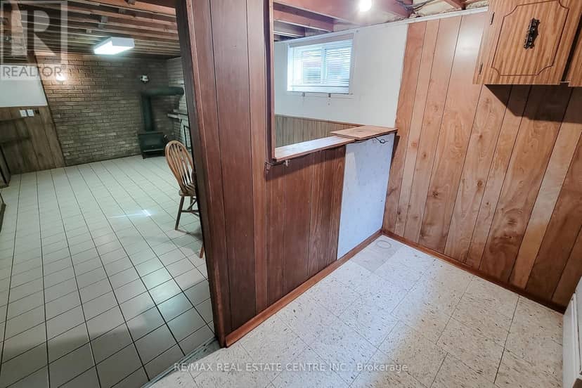 137 East 16th Street — photo 36 of 40