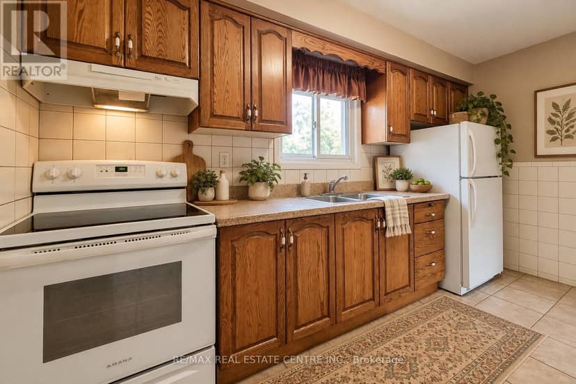137 East 16th Street — photo 8 of 40