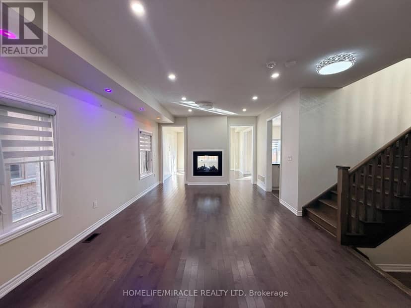 1301 Apollo Street, Oshawa, photo 8