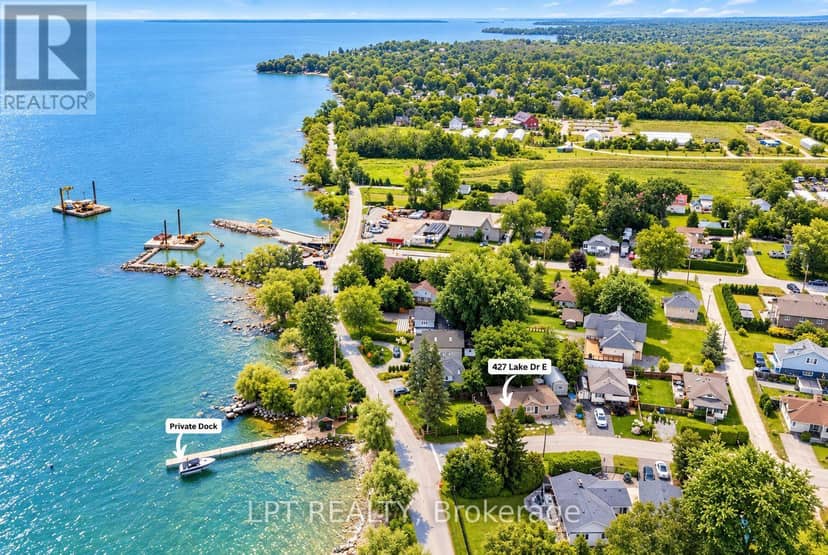 427 Lake Drive E, Georgina, photo 2
