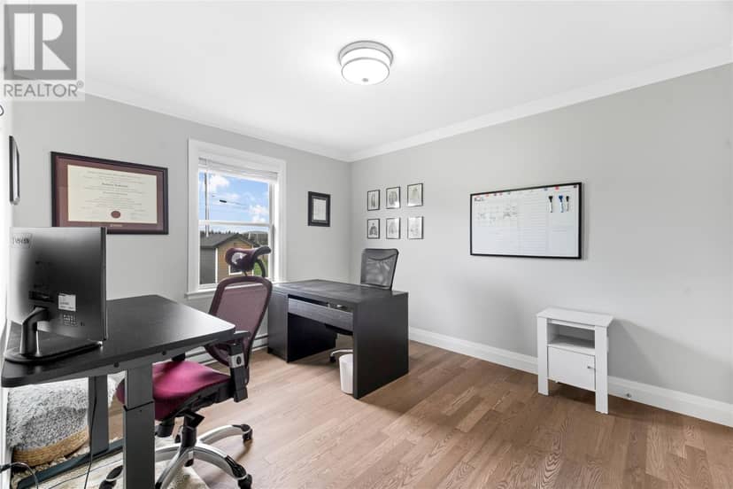 64 Galway Boulevard — photo 19 of 33
