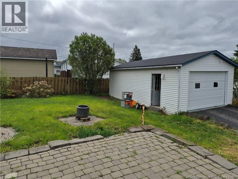 115 46th ave, Edmundston, photo 2