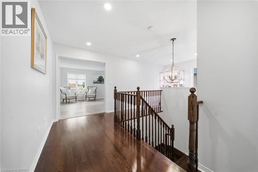 42 STEPHENSON Road — photo 18 of 40