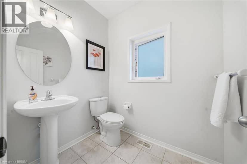 42 STEPHENSON Road — photo 15 of 40
