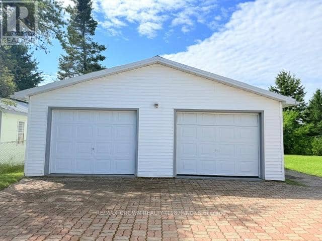 63 De L'etang Boulevard, Kapuskasing, photo 2