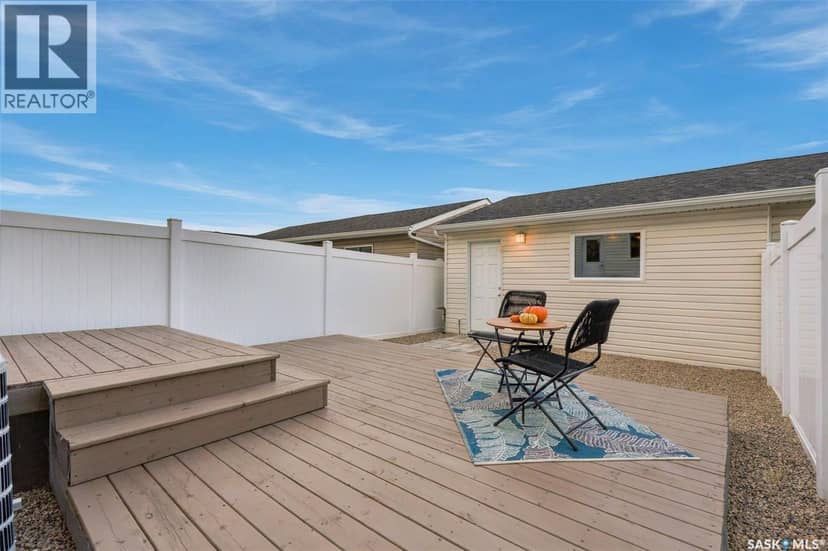 225 Westfield ROAD — photo 35 of 40
