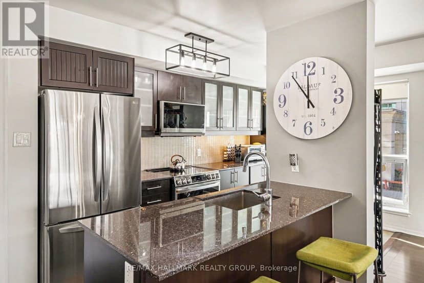 201 - 242 Rideau Street — photo 9 of 26