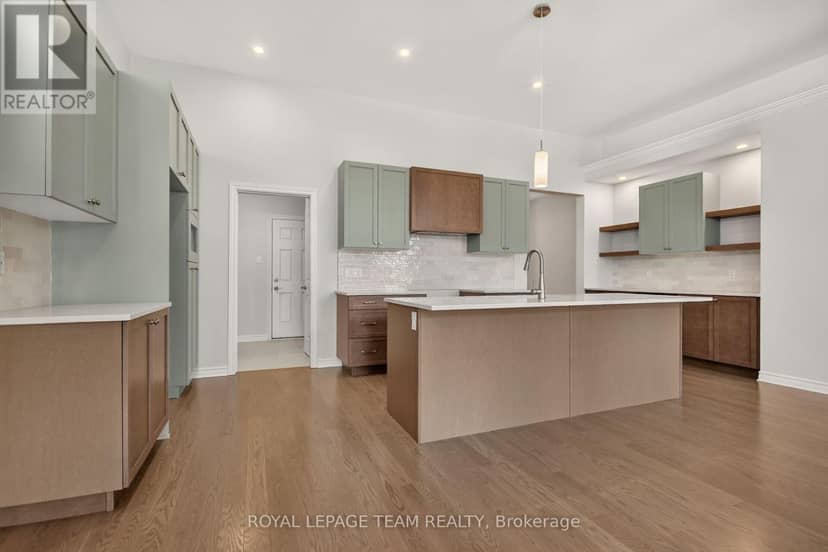 654 Fisher Street — photo 11 of 40