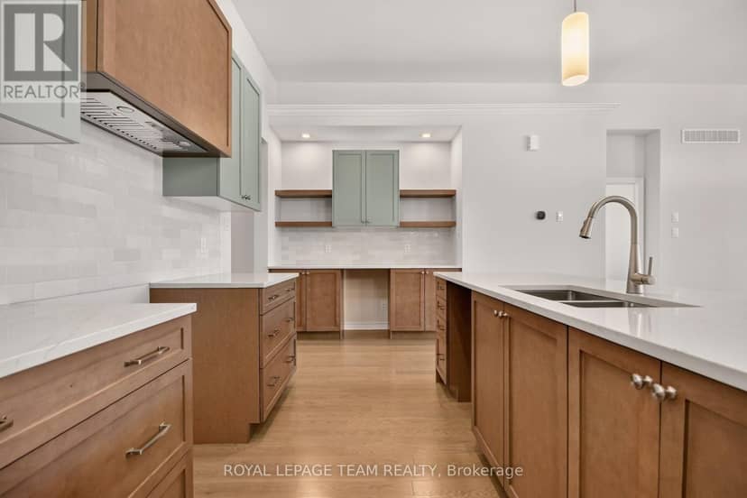 654 Fisher Street — photo 14 of 40