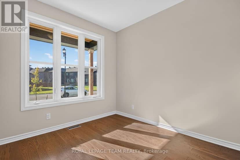 654 Fisher Street — photo 19 of 40