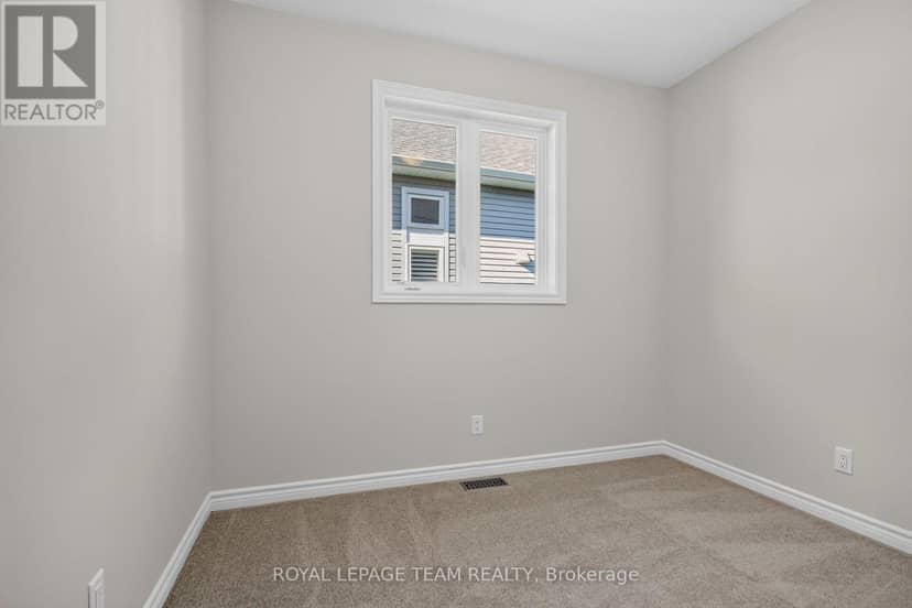 654 Fisher Street — photo 31 of 40