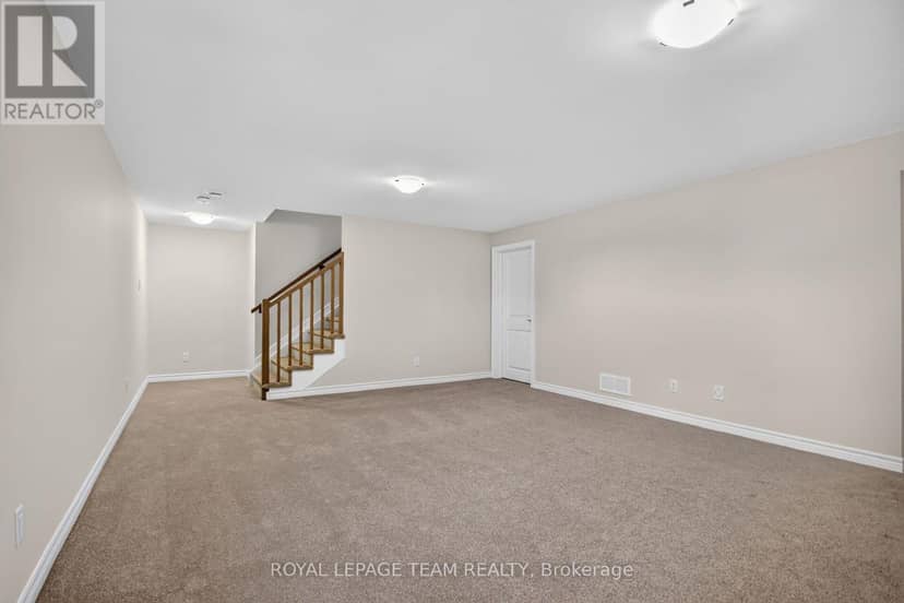 654 Fisher Street — photo 34 of 40