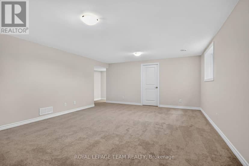 654 Fisher Street — photo 35 of 40